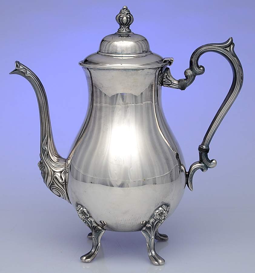 SDN24 (Silverplate, Hollowware) Silverplate Coffee Pot by Sheridan Silver Co-1