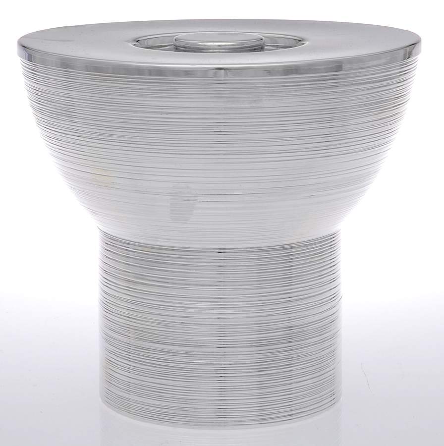 Spin (Silverplate, Hollowware) Ice Bucket & Lid by St. James-1