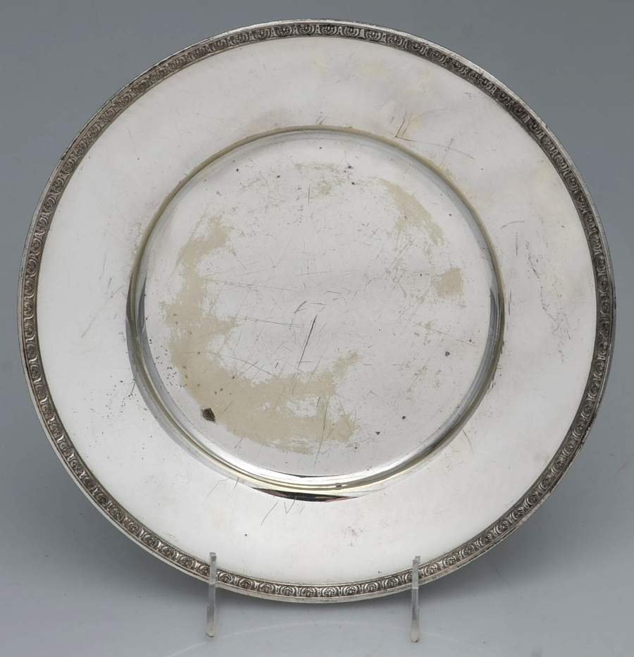 4084 (Silverplate, Hollowware) 11" Sandwich Plate by Sheffield Silver Co (USA)-1