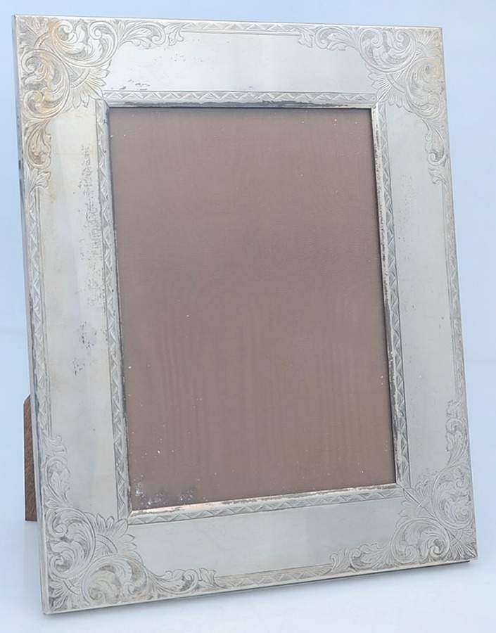 Picture Frames (Sterling) 5" X 7" Picture Frame by Sovrani-1
