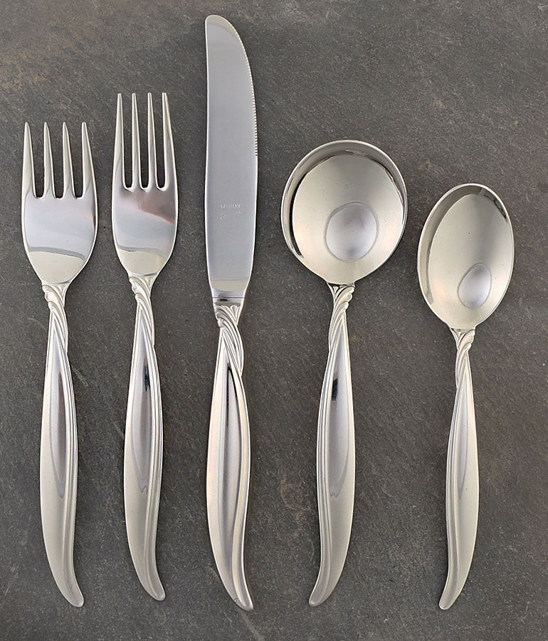 Swirl (Stainless) 5 Piece Place Setting by Treasure Chest-1