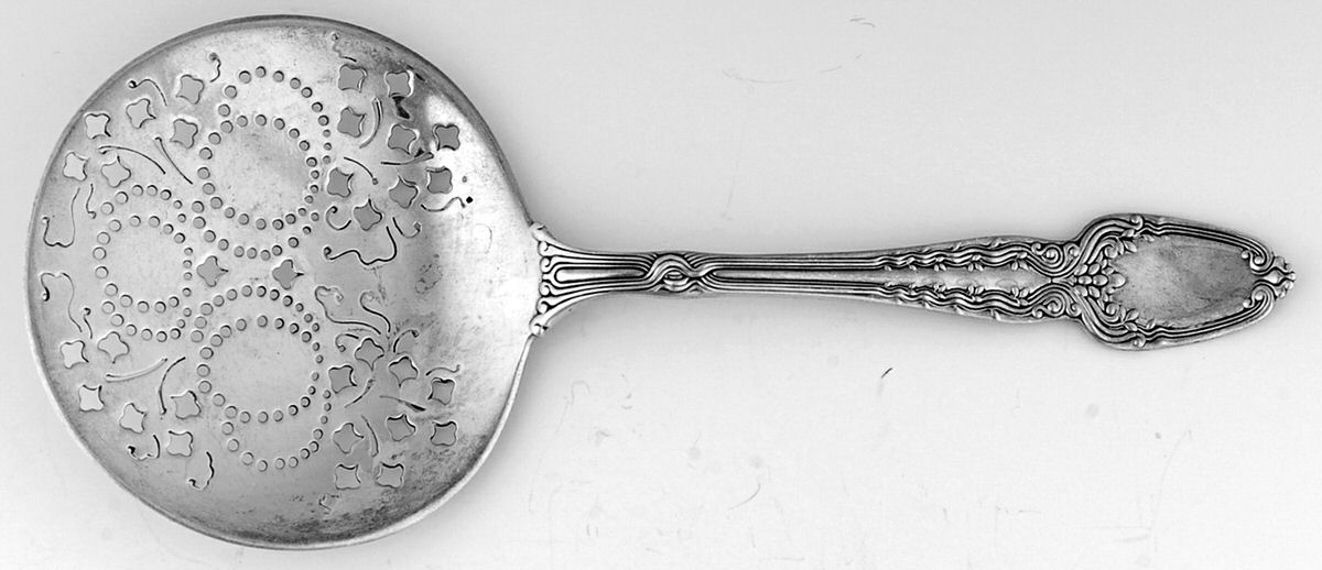 Broom Corn (Sterling, 1890, M-T-C) Tomato Server, Solid Piece by Tiffany & CO SILVER-1