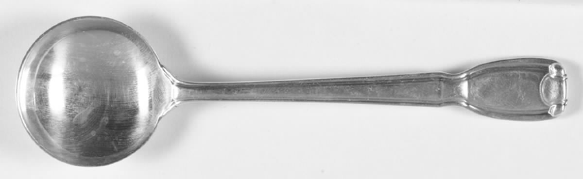 Castilian (Sterling, 1929) Round Bowl Soup Spoon (Bouillon) by Tiffany & CO SILVER-1
