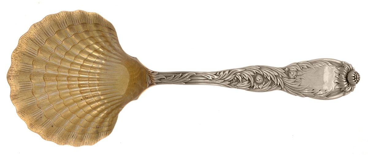 Chrysanthemum (Sterling, 1880) Solid Shell Berry/Casserole Spoon by Tiffany & CO SILVER-1