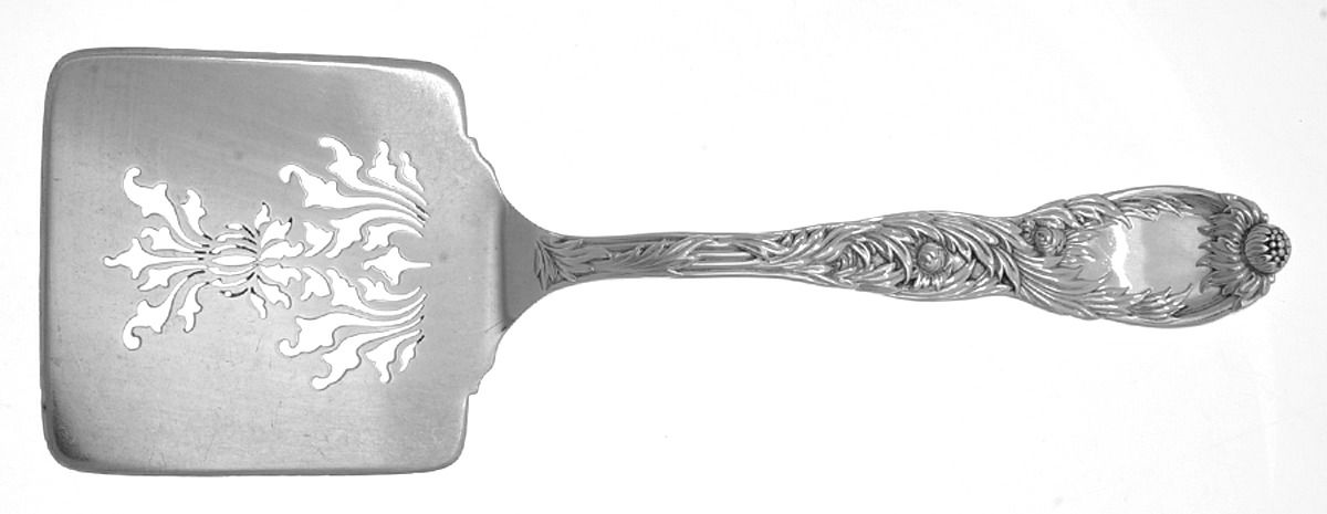 Chrysanthemum (Sterling, 1880) Solid Pierced Waffle Server by Tiffany & CO SILVER-1