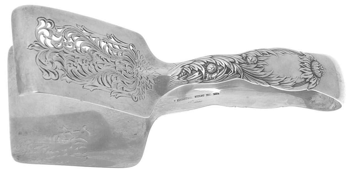 Chrysanthemum (Sterling, 1880) Solid Piece Aspragus Tongs by Tiffany & CO SILVER-1