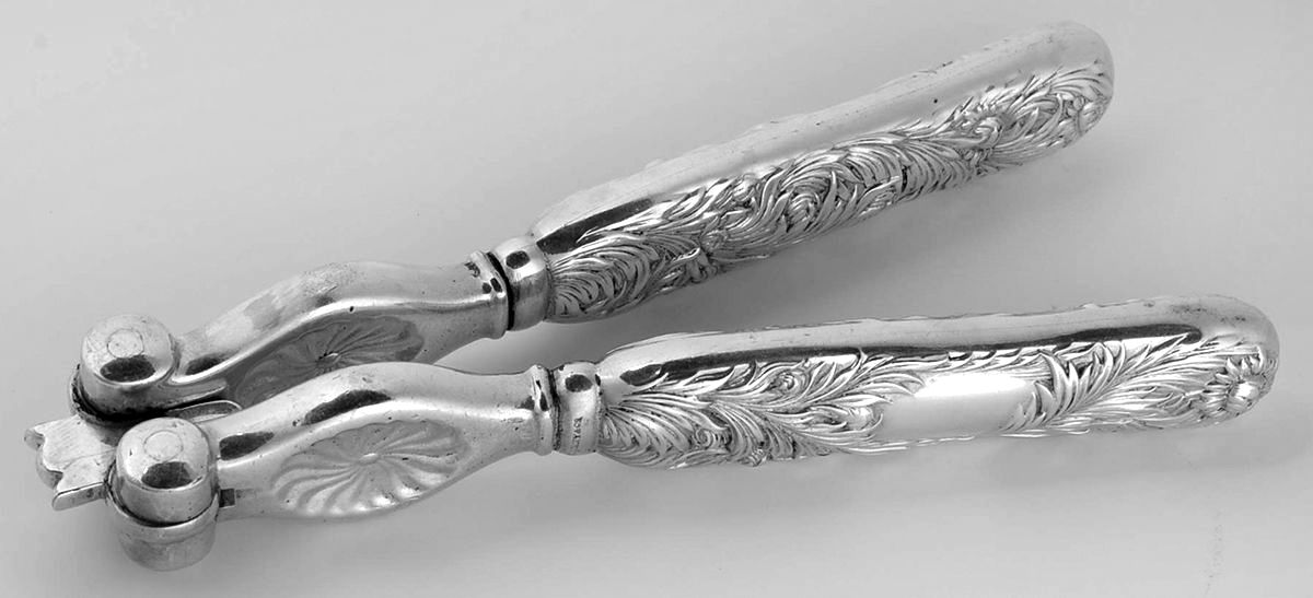 Chrysanthemum (Sterling, 1880) Silverplate Grip Nut Cracker by Tiffany & CO SILVER-1