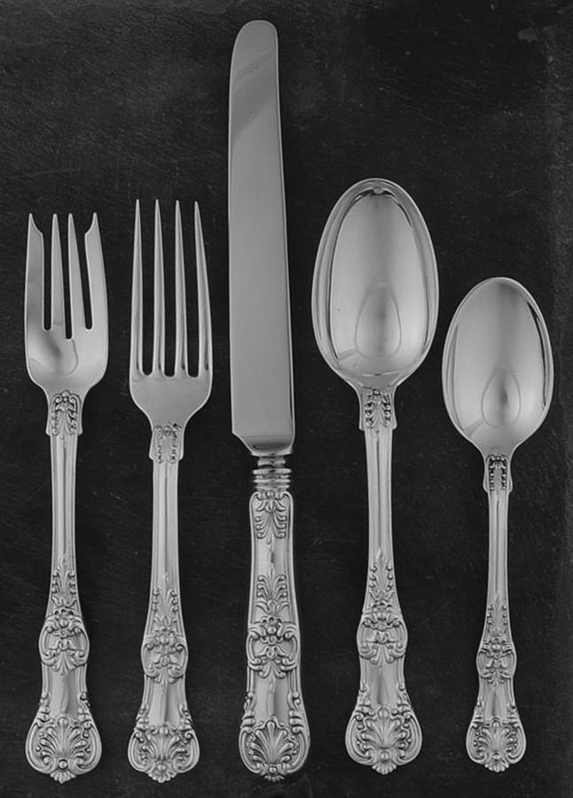 English King (Sterling, 1885, No Monograms) 5 Piece Place Size Setting by Tiffany & CO SILVER-1