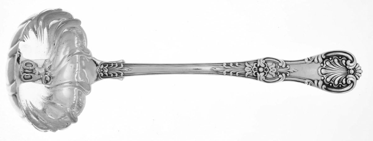 English King (Sterling, 1885, No Monograms) Solid Oyster Ladle with Fluted Bowl by Tiffany & CO SILVER-1