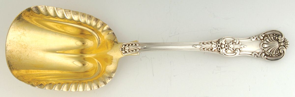 English King (Sterling, 1885, No Monograms) Solid Berry Serving Scoop by Tiffany & CO SILVER-1
