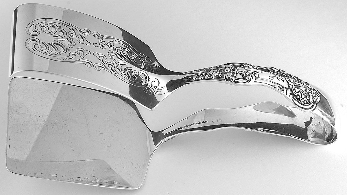 English King (Sterling, 1885, No Monograms) Solid Piece Aspragus Tongs by Tiffany & CO SILVER-1