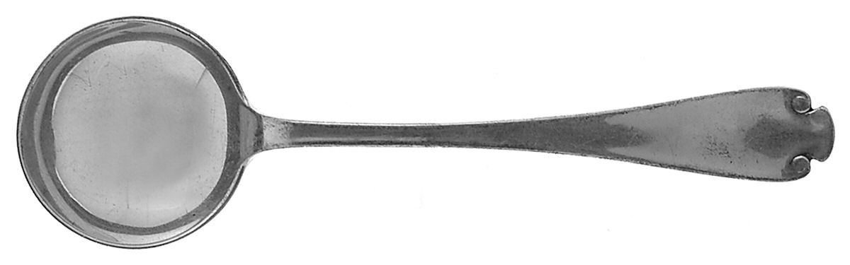 Flemish (Sterling, 1911, No Monograms) Round Bowl Soup Spoon (Bouillon) by Tiffany & CO SILVER-1