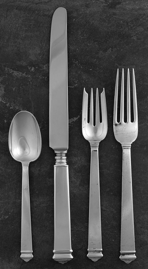 Hampton (Sterling, 1934, No Monograms) 4 Piece Dinner Size Setting by Tiffany & CO SILVER-1