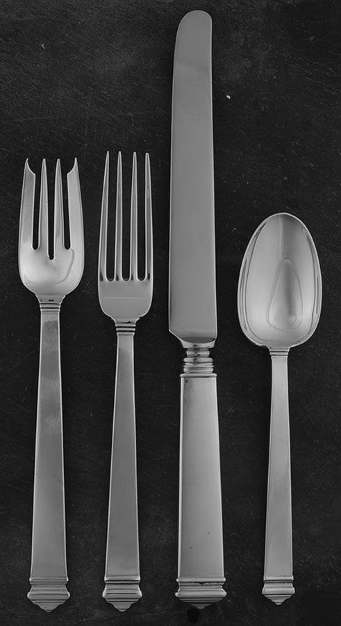 Hampton (Sterling, 1934, No Monograms) 4 Piece Place Size Setting by Tiffany & CO SILVER-1