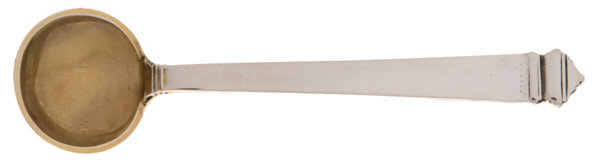 Hampton (Sterling, 1934, No Monograms) Individual Salt Spoon by Tiffany & CO SILVER-1