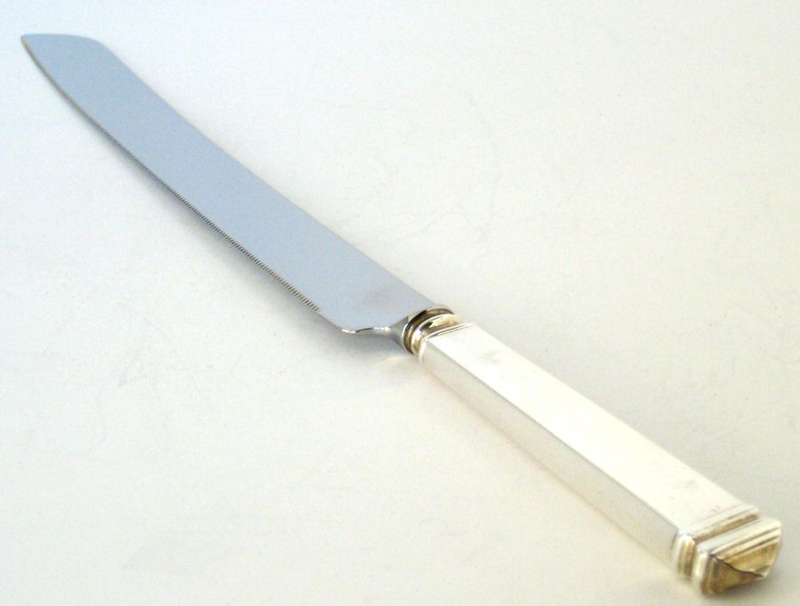 Hampton (Sterling, 1934, No Monograms) Wedding Cake Knife with Stainless Blade by Tiffany & CO SILVER-1