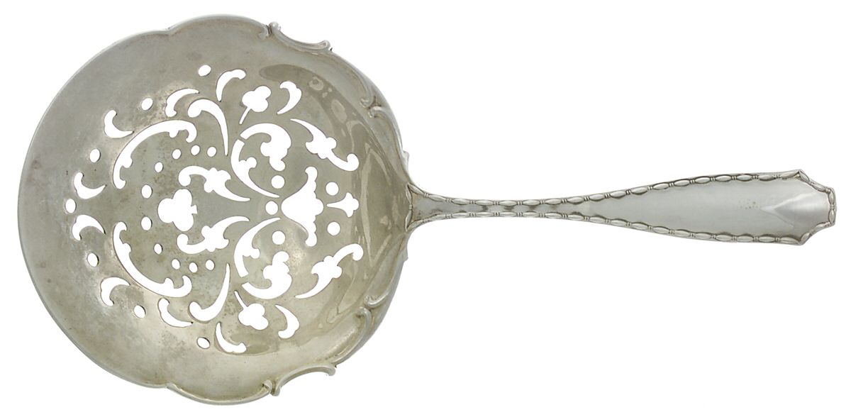 Marquise (Sterling, 1902, No Monograms) Pierced Saratoga Chips Server by Tiffany & CO SILVER-1