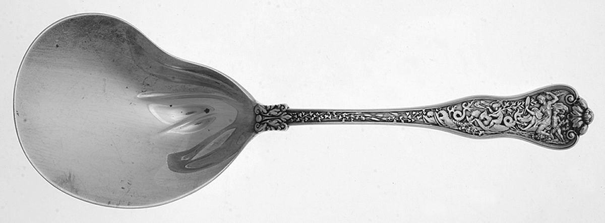 Olympian (Sterling, 1878, No Monograms) Berry Casserole Spoon w/Kidney Bowl by Tiffany & CO SILVER-1