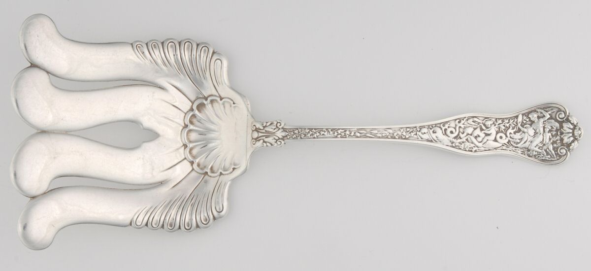 Olympian (Sterling, 1878, No Monograms) Large Solid Asparagus Serving Fork by Tiffany & CO SILVER-1