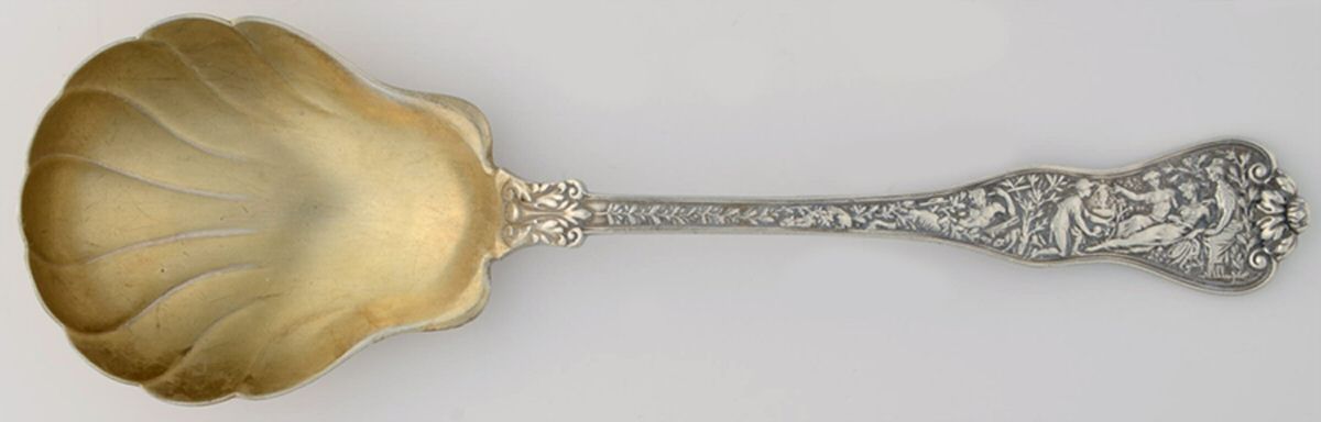 Olympian (Sterling, 1878, No Monograms) Berry-Casserole Spoon with Fluted Bowl by Tiffany & CO SILVER-1