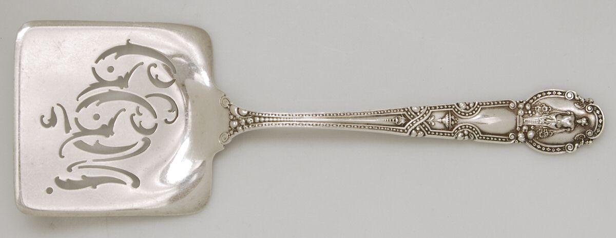 Renaissance (Sterling, 1905) Solid Pierced Waffle Server by Tiffany & CO SILVER-1