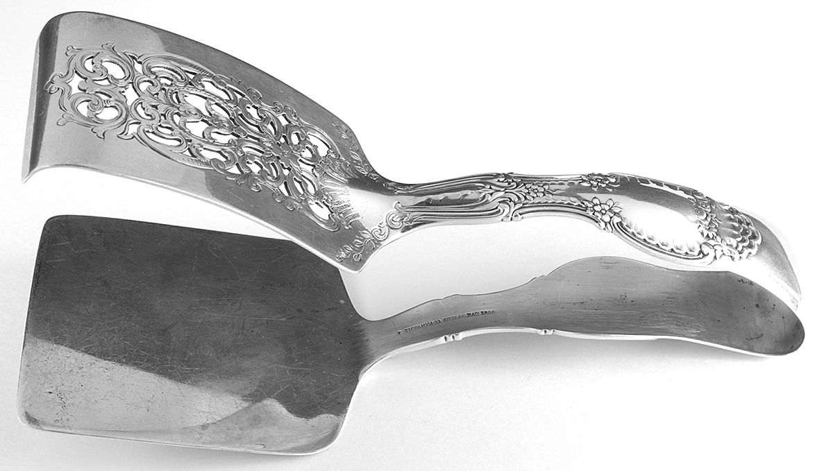 Richelieu (Sterling, 1892, No Monograms) Solid Piece Aspragus Tongs by Tiffany & CO SILVER-1