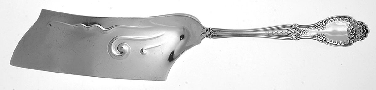 Richelieu (Sterling, 1892, No Monograms) Ice Cream Hatchet Solid Piece by Tiffany & CO SILVER-1