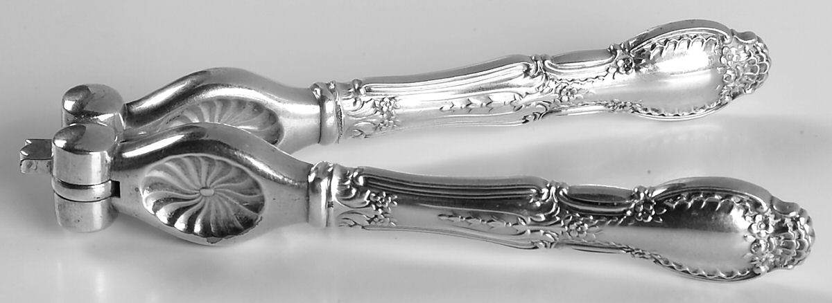 Richelieu (Sterling, 1892, No Monograms) Silverplate Grip Nut Cracker by Tiffany & CO SILVER-1