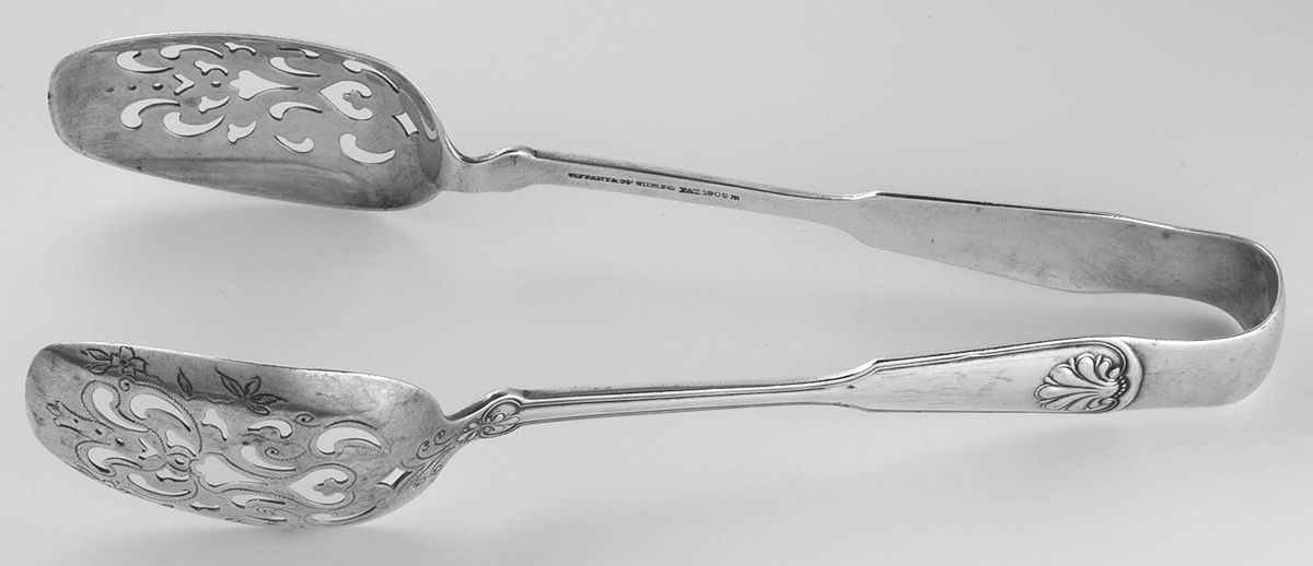 Shell & Thread (Sterling, 1905, No Monograms) Large Ice Serving Tongs with Bowl Tips by Tiffany & CO SILVER-1
