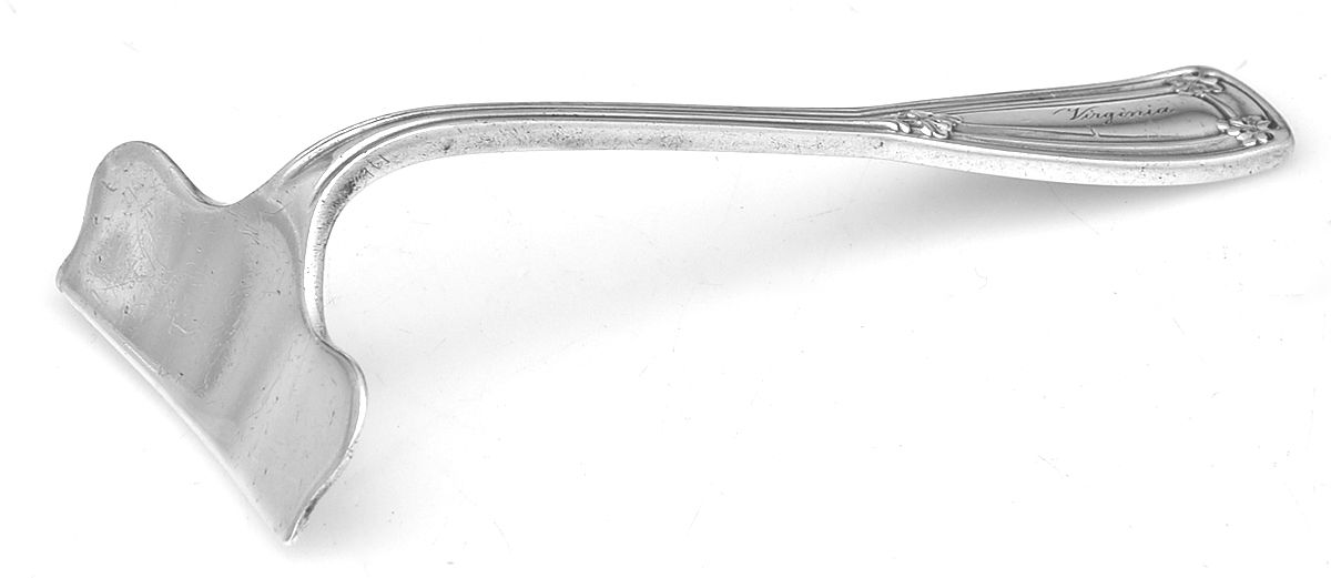 St. Dunstan (Sterling, 1909, No Monograms) Food Pusher Solid by Tiffany & CO SILVER-1