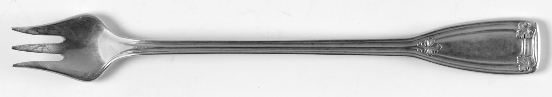 St. Dunstan (Sterling, 1909, No Monograms) Oyster Fork by Tiffany & CO SILVER-1