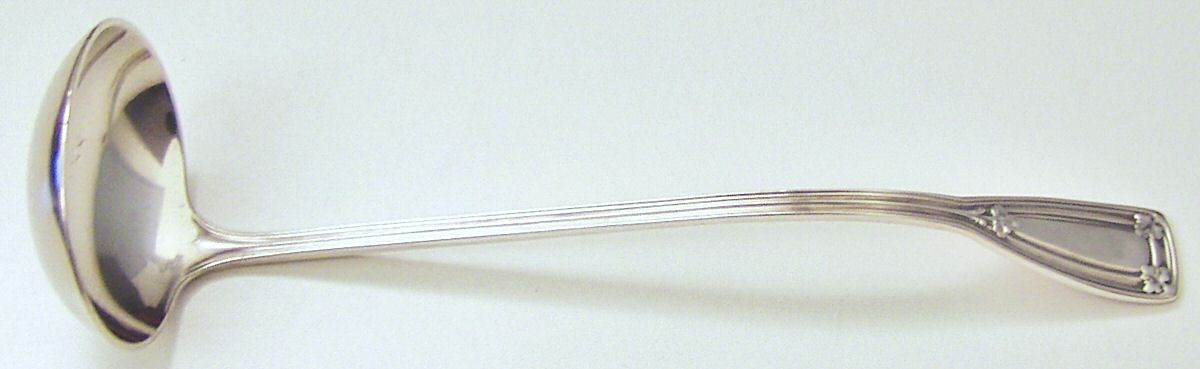 St. Dunstan (Sterling, 1909, No Monograms) Solid Piece Cream Ladle by Tiffany & CO SILVER-1