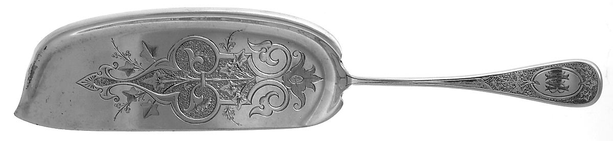 Antique Ivy (Sterling, 1870, No Monograms) Large Bright Cut Crumber Knife by Tiffany & CO SILVER-1