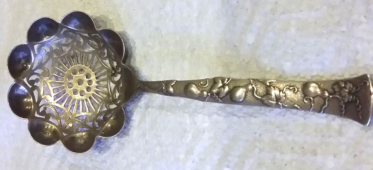 Vine-Multi Motif (Sterling, 1872) Small Sugar Sifter by Tiffany & CO SILVER-1