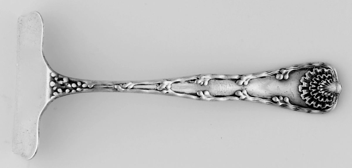 Wave Edge (Sterling, 1884) Food Pusher Solid by Tiffany & CO SILVER-1