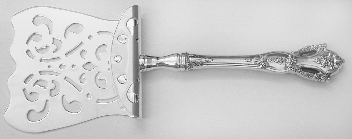 Beauvoir (Sterling, 1967) Hollow Asparagus Server with Silverplate Hood by Tuttle-1