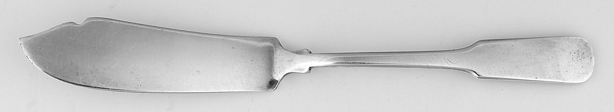 Colonial Fiddle (Sterling, 1925-1974) Flat Handle Master Butter Knife by Tuttle-1