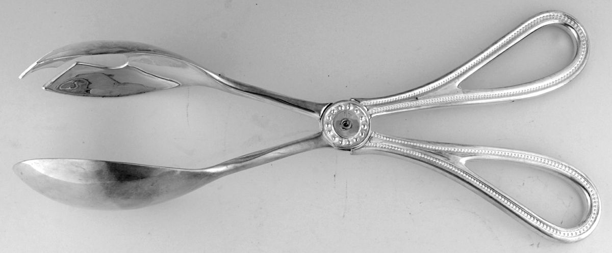 Beaded Antique (Silverplate, 1977) Silverplate Salad Tongs, Solid Piece by Towle Silver-1