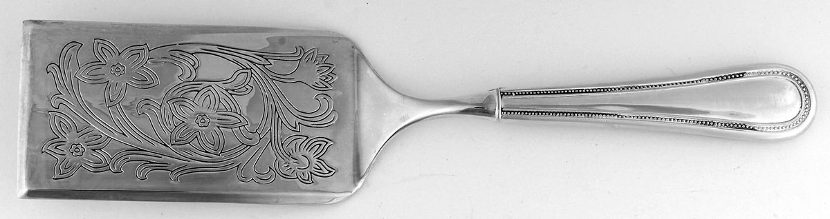Beaded Antique (Silverplate, 1977) Lasagna Server with Silverplate Blade by Towle Silver-1
