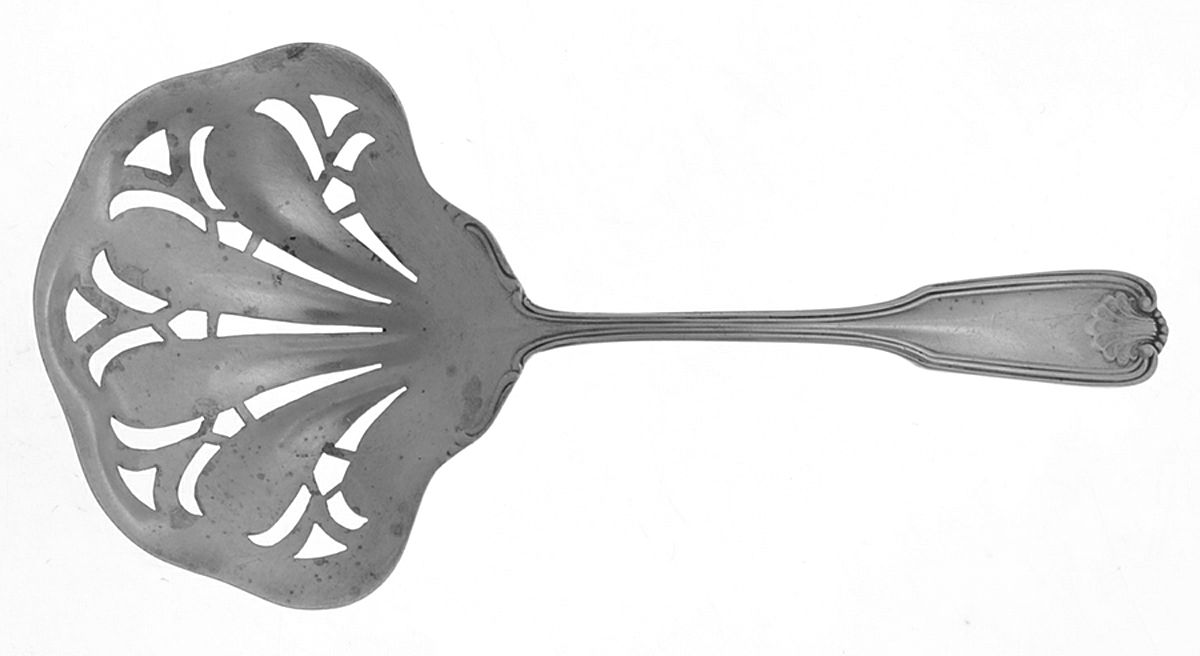 Benjamin Franklin (Sterling, 1904, T-Lion, No Mono) Solid Bon Bon Spoon with Pierced Bowl by Towle Silver-1