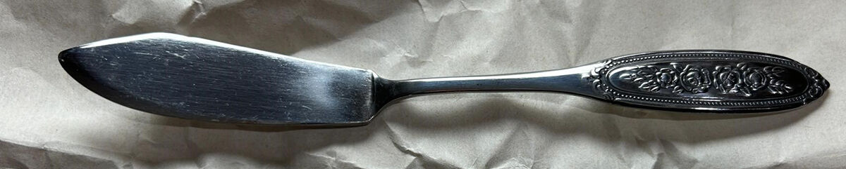 Beaded Rose (Stainless) Flat Handle Master Butter Knife by Towle Silver-1