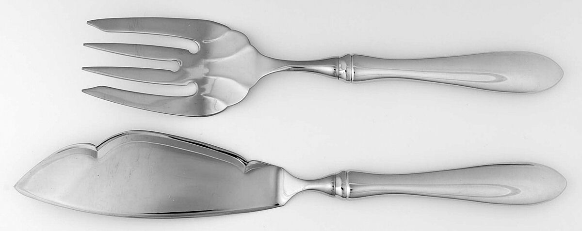 Boston Antique (Stainless, Glossy) 2 Piece Large Solid Fish Serving Set by Towle Silver-1