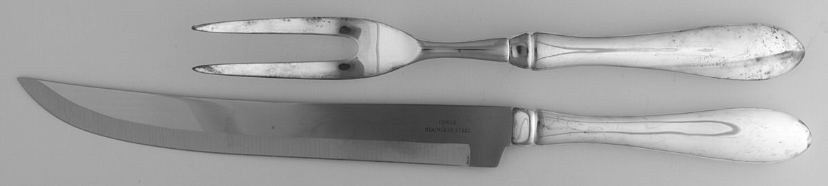 Boston Antique (Silverplate) Large 2-Piece Roast Carving Set w/Stainless Blade by Towle Silver-1