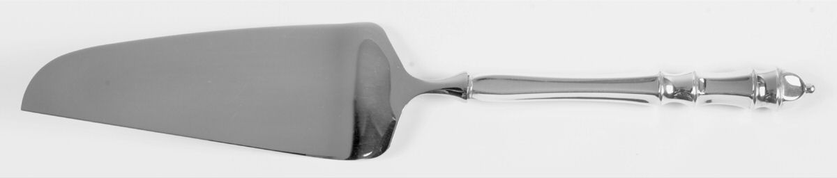 Carpenter Hall (Sterling, 1975) Pie and Cake Server with Stainless Blade by Towle Silver-1