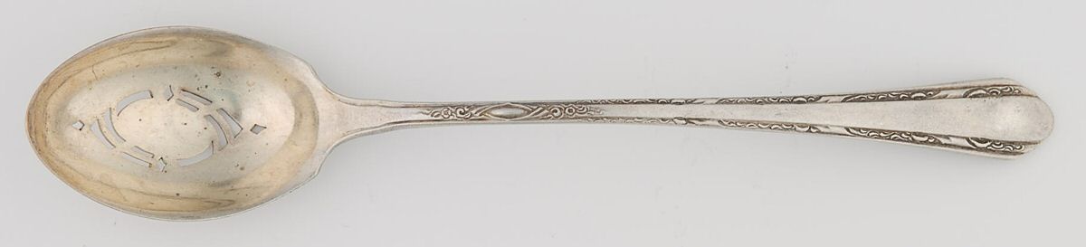 Chased Diana (Sterling, 1928, No Monos) Pierced Bowl Short Handle Olive Spoon by Towle Silver-1