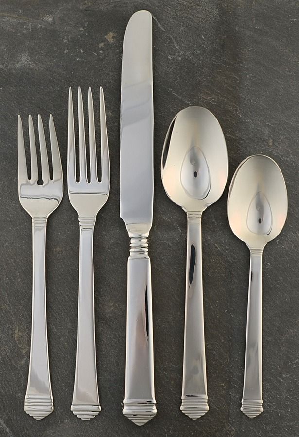 Colonnade (Stainless) 5 Piece Place Setting by Towle Silver-1