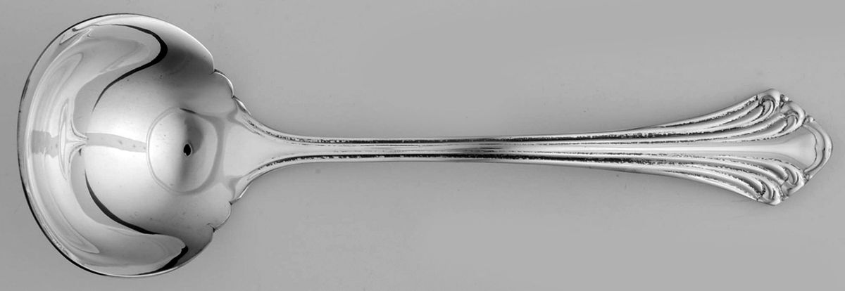 Colonial Plume (Silverplate, 1980) Solid Gravy Ladle by Towle Silver-1