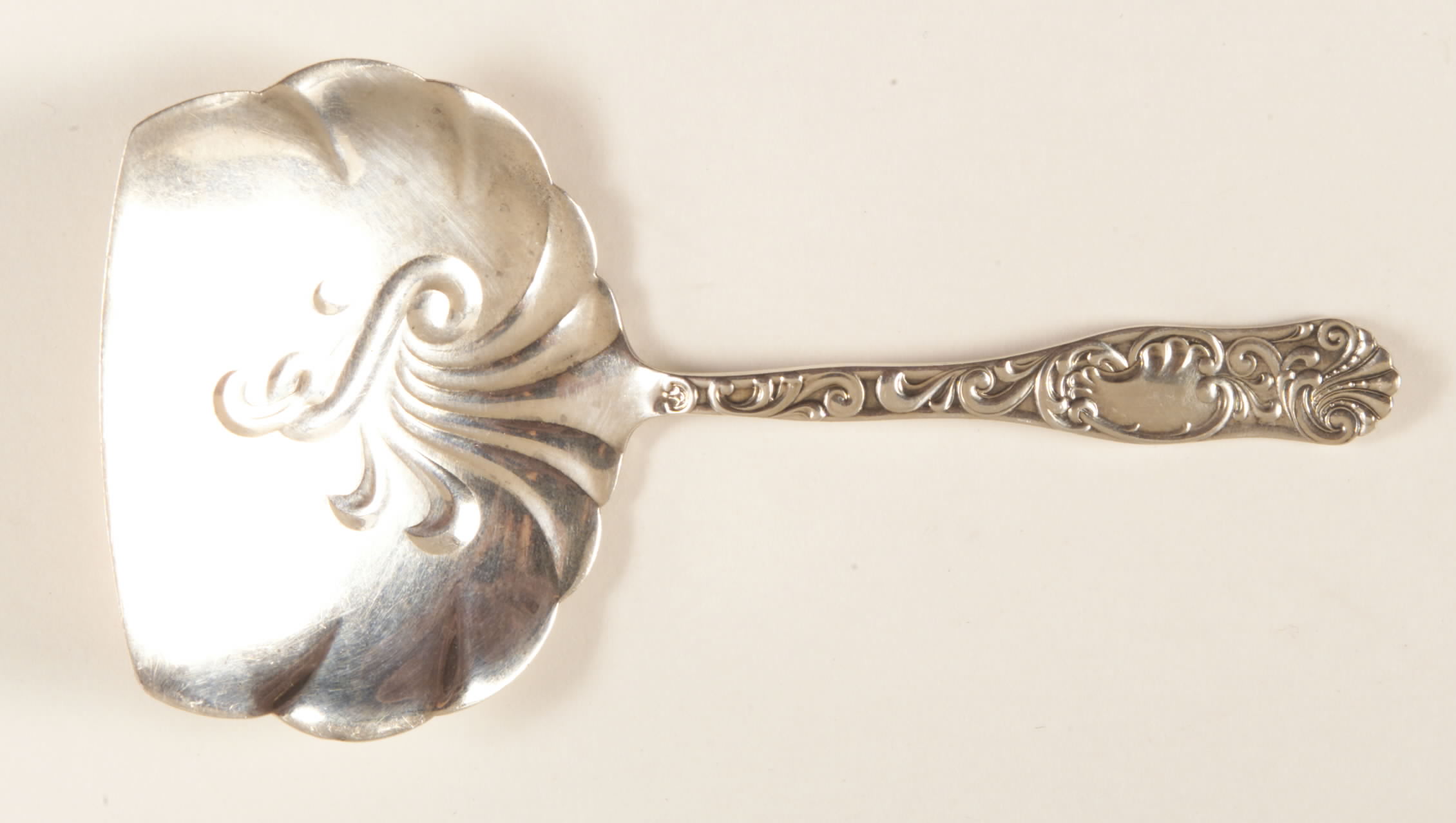 Diane (Sterling, 1889) Solid Bon Bon Spoon by Towle Silver-1