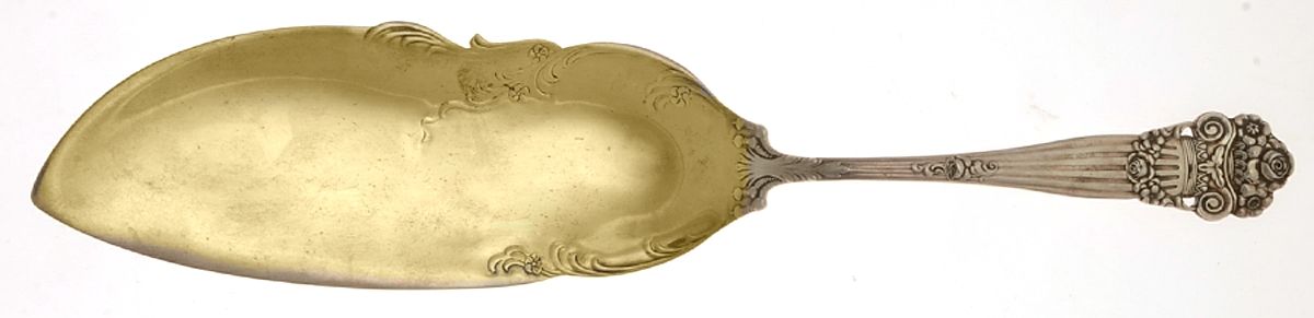 Georgian (Sterling, 1898, Old) Large Solid Fish Serving Knife by Towle Silver-1