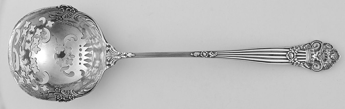 Georgian (Sterling, 1898, Old) Large Sugar Sifter by Towle Silver-1